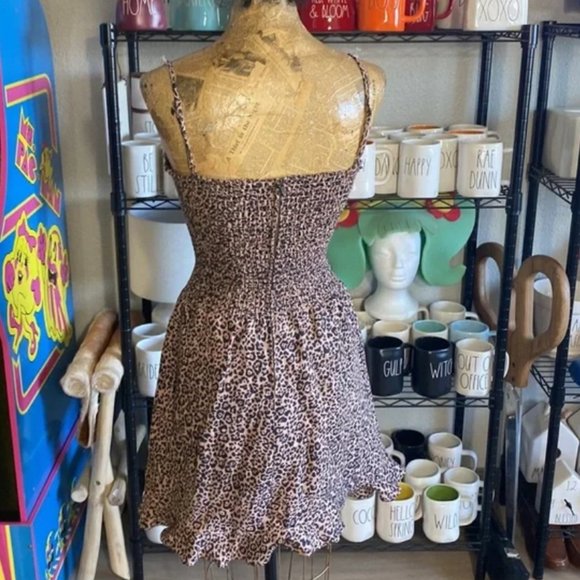 Reformation Rouen shirred leopard-print dress 6 LINEN - Picture 3 of 5